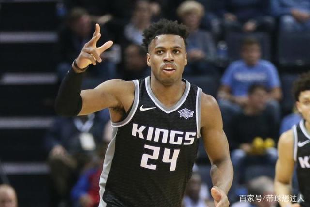 本-西蒙斯与国王签约重返NBA 新赛季开启新篇章